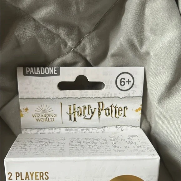 4/$20 Harry Potter Who Is It? Card Game - Picture 2 of 5